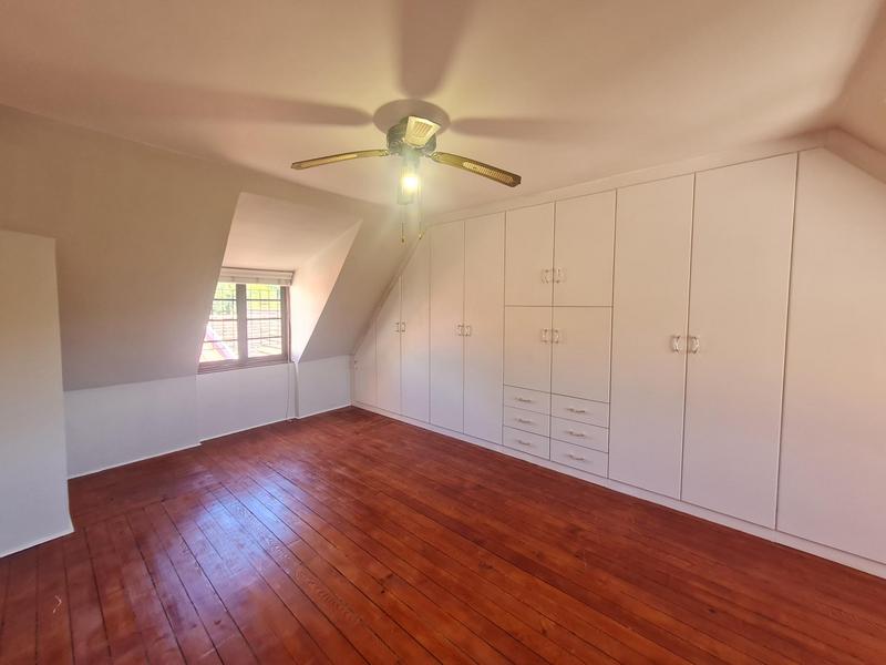 3 Bedroom Property for Sale in Roundhay Western Cape